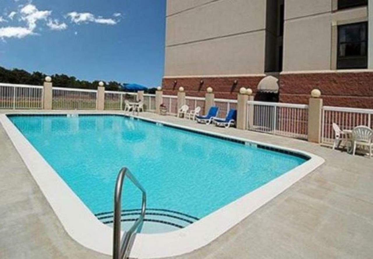 Comfort Suites University - Research Park Charlotte Exterior photo